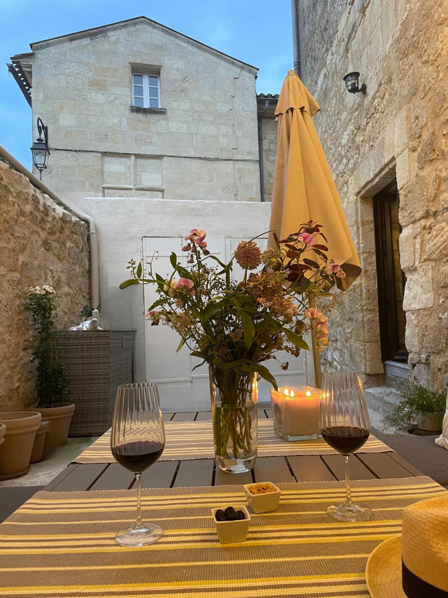 La Maison Du Clocher Saint-Émilion Екстериор снимка