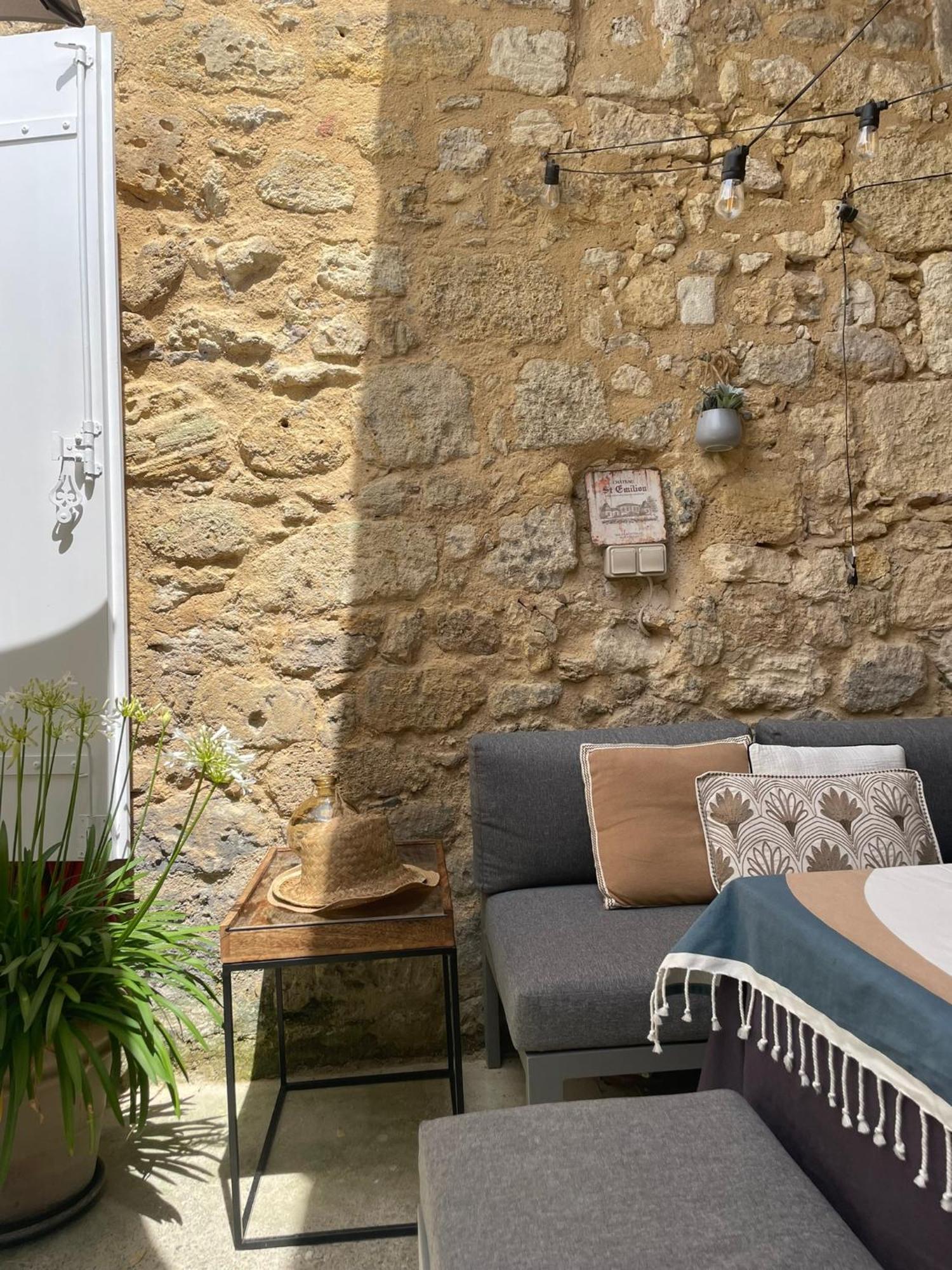 La Maison Du Clocher Saint-Émilion Екстериор снимка