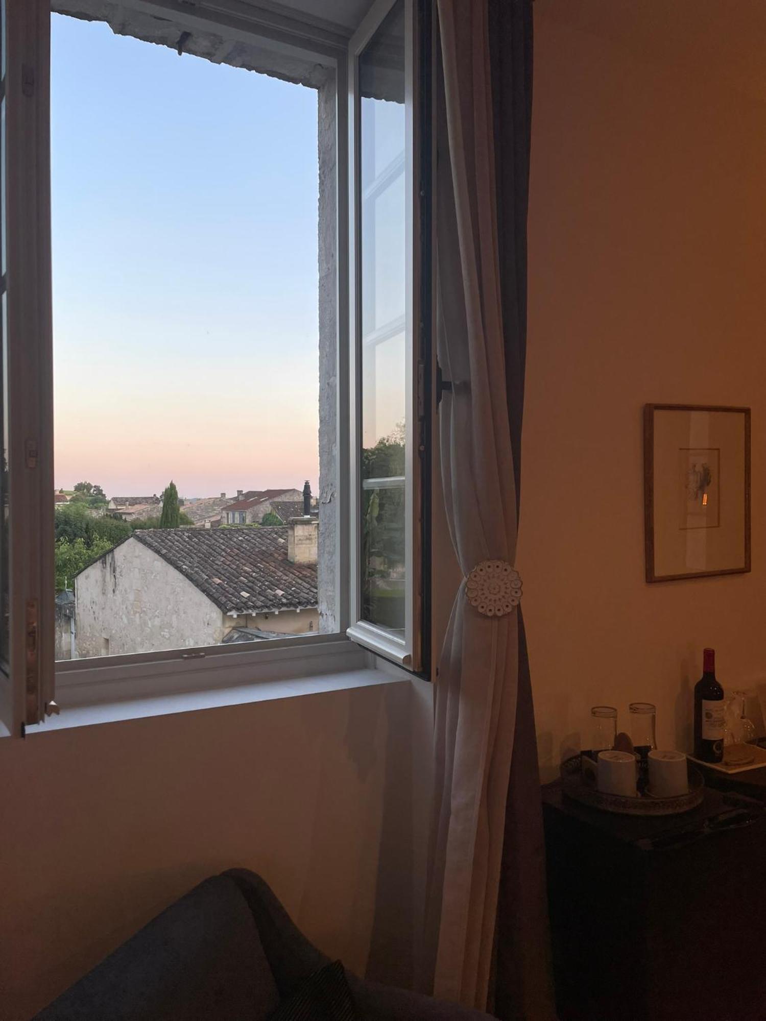 La Maison Du Clocher Saint-Émilion Екстериор снимка